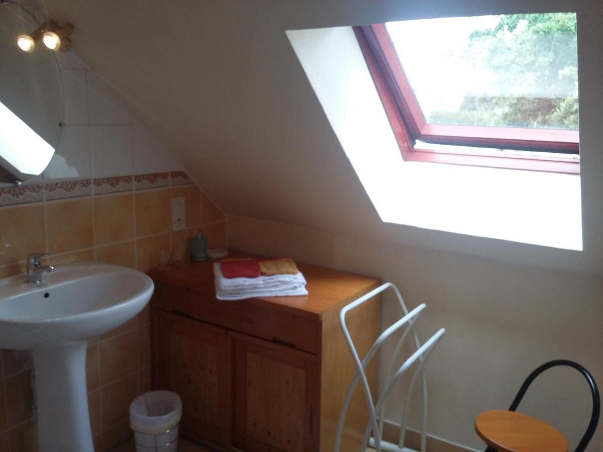 Les Petites Chapelles Bed & Breakfast Saint-Pierre-de-Plesguen Bagian luar foto